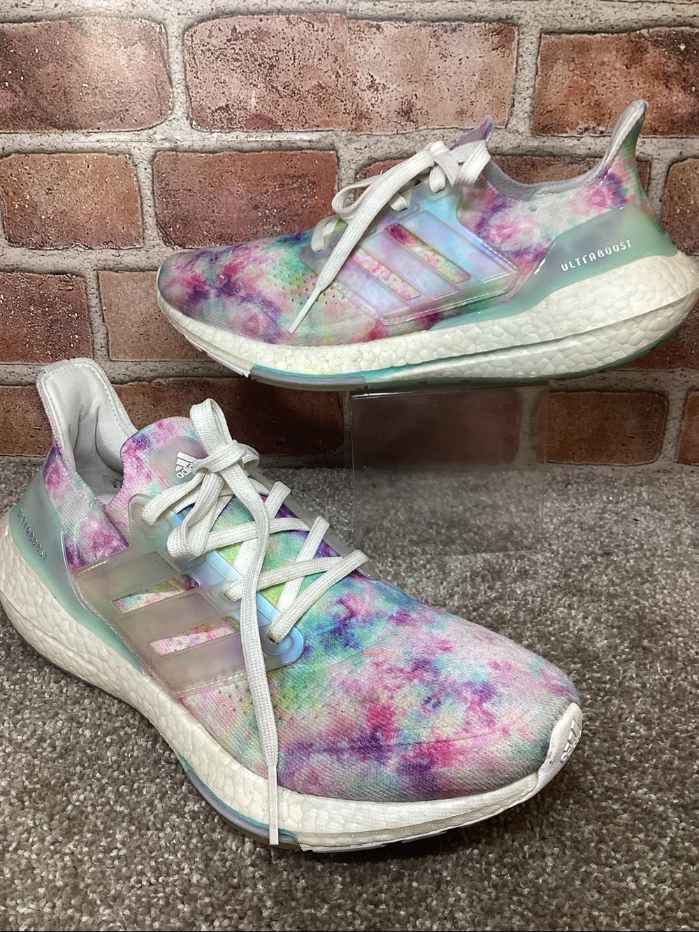 Adidas Ultraboost DNA womens Tie Dye sneakers size 8